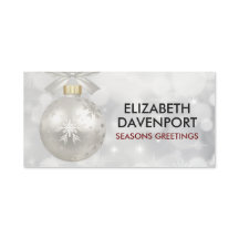 Eleganter Silver Christmas Ball auf Bokeh Lights