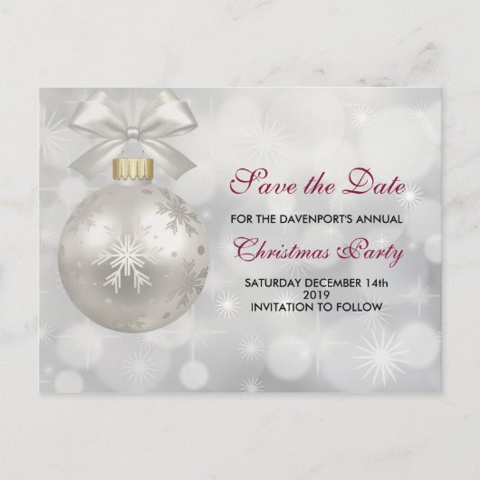 Eleganter Silver Christmas Ball Save the Date Postkarte (Vorderseite)