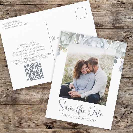 Eleganter Simple Dusty Blue Floral Wedding QR Code Postkarte