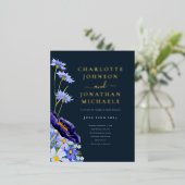 Eleganter Sommer Floral Navy Blau und Gold Folie Einladungspostkarte (Stehend vorne)