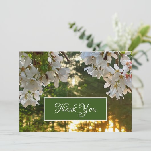 Eleganter Sonnenaufgang mit weißen Blütenknospen Einladung (Stehend Vorderseite)