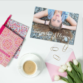 Eleganter Trendy Script Foto Abschluss Einladung