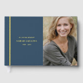 Eleganter wahrer Auftritt, in Love Memory Blue Bee Gästebuch (Vorderseite)