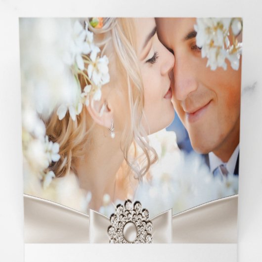 Eleganter Wedding Damask Cream White Champagne 3 Dreifach Gefaltete Einladung (Innen Erste Seite)