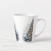 Eleganter Weihnachtsbaum Gold Ornamente Schnee Milchtasse (Rechts)