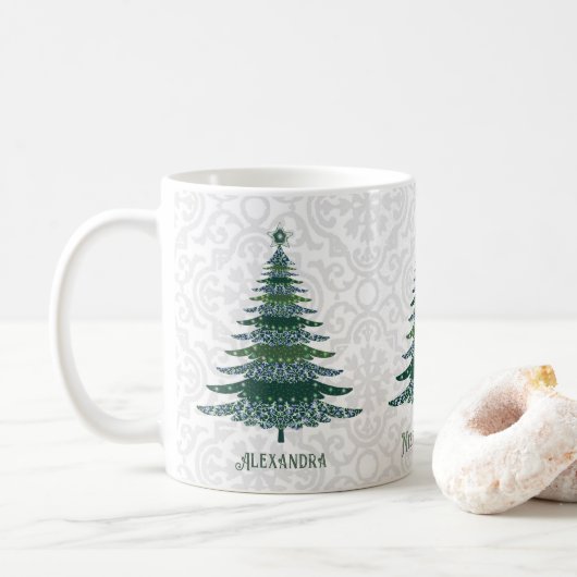 Eleganter Weihnachtsbaum Grün Weiß Personalisiert Kaffeetasse (Mit Donut)