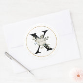 Eleganter weißer Floral Monogramm Letter X auf Wei Runder Aufkleber (Umschlag)