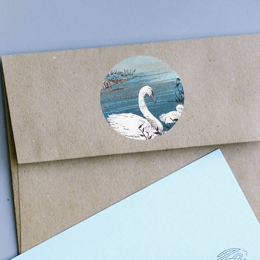 Eleganter weißer Schwan mit Baby Runder Aufkleber