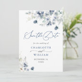 Eleganter Winter Blue Foliage Boho Wedding QR-Code Save The Date (Stehend Vorderseite)