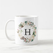 Eleganter Winter Floral Wreath Monogram Holiday Kaffeetasse (Links)