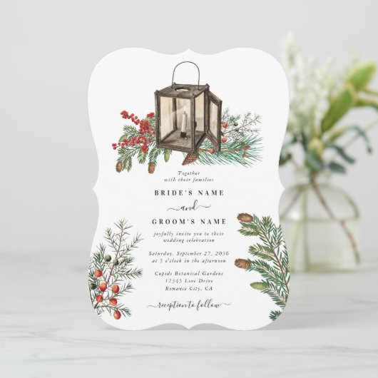 Eleganter Winter Rustic Pine Trees Lantern Wedding Einladung (Stehend Vorderseite)