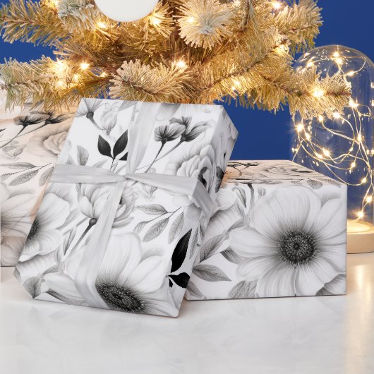 Eleganter Winter Schwarz-Weiß-Blumen Weihnachten Geschenkpapier (Feiertage)