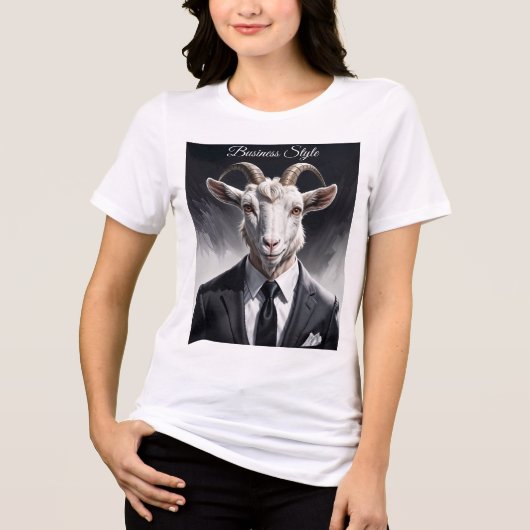 Eleganter Ziegenherr in formeller Porträtszene Tri-Blend Shirt (Vorderseite)