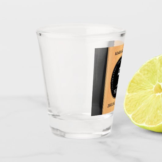 Elegantes 5. Jubiläum der Hochzeit von Holz Schnapsglas (Links)