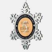 Elegantes 5. Jubiläum der Hochzeit von Holz Schneeflocken Zinn-Ornament (Rechts)