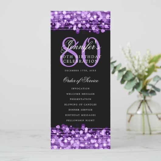 Elegantes 80. Geburtstagsparty-Programm Lila Einladung (Stehend Vorderseite)