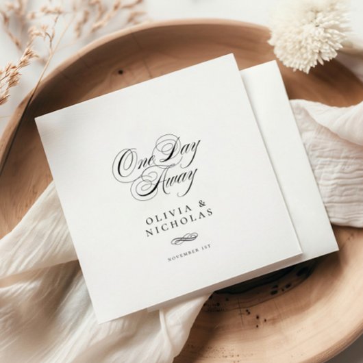 Elegantes Abendessen bei Hochzeit und Probe Serviette