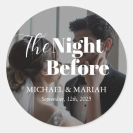 Elegantes Abendessen vor der Probe Foto Runder Aufkleber