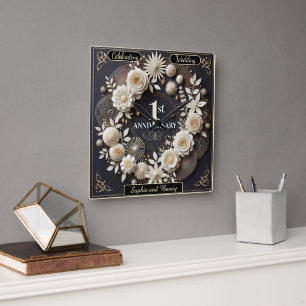 Elegantes Andenken zum ersten Hochzeitstag Quadratische Wanduhr