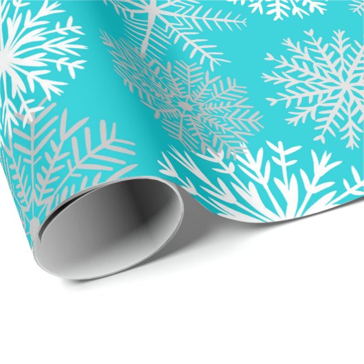 Elegantes Aqua Winter Schneeflocken Muster Geschenkpapier (Rolleneckpunkt)