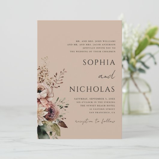 Elegantes Aquarell romantische Hochzeit in Beige Einladung (Stehend Vorderseite)