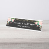 Elegantes Aquarell-Rosa-Blumenschwarzes Schreibtischnamensplakette (Vorderseite )