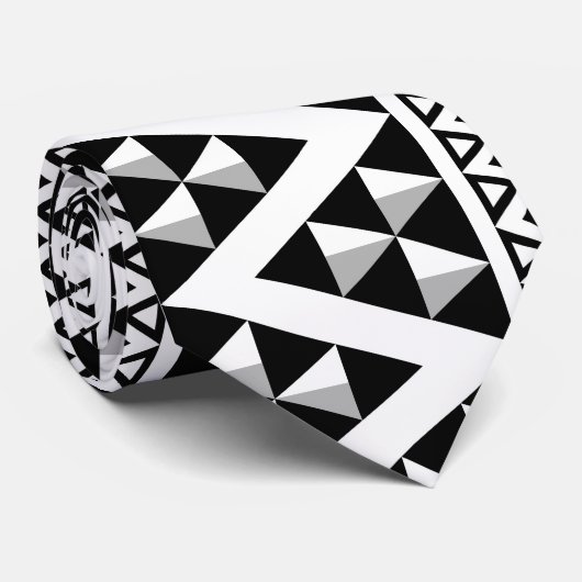 Elegantes Azteken-Muster in Schwarz und Weiß Krawatte (Gerollt)