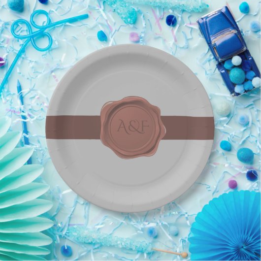 Elegantes Band und Siegel Monogram Pappteller (Party)
