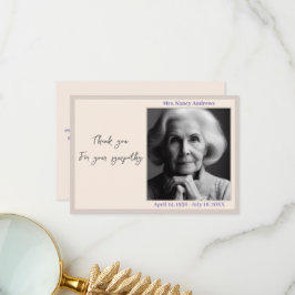 Elegantes Beerdigungsdenkmal aus der Familie Dankeskarte