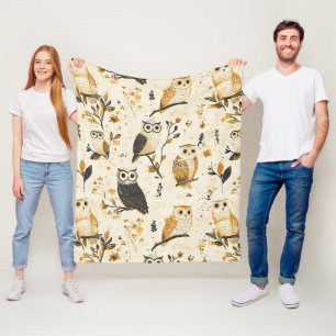 Elegantes Beige-Eulen-Wildlife-Botanikmuster Fleecedecke