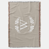 Elegantes beige Leinenmonogramm Decke (Vorderseite Vertikal)