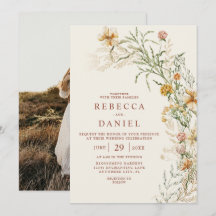Elegantes Beiges Boho Blumen Hochzeitsfoto