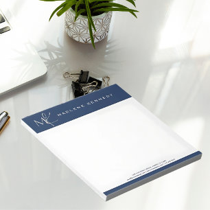 Elegantes benutzerdefiniertes Silbermonogramm in M Notizblock