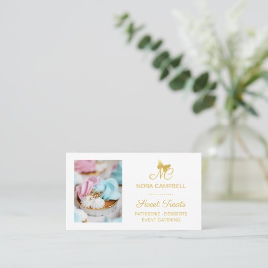 Elegantes Berufliches Monogram Gold Butterfly Foto Visitenkarte (Stehend Vorderseite)