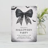 Elegantes Black Bow-Halloween-Party Feiertagskarte (Stehend Vorderseite)