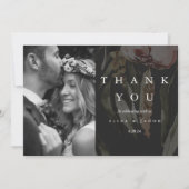 Elegantes Black Floral Wedding Foto Dankeskarte (Vorderseite)