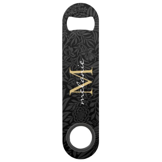 Elegantes Black Gold Floral Script Monogram Speed Flaschenöffner (Rückseite)