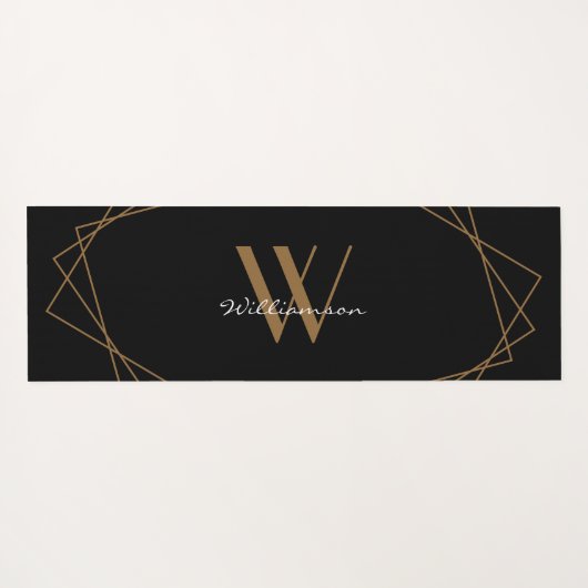 Elegantes Black Gold Monogram Modern Name Script Yogamatte (Rückseite (Horizontal))