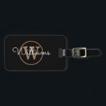 Elegantes Black Gold Monogramm Gepäckanhänger<br><div class="desc">Klassische Gepäckmarke in Schwarz und Gold. Sie können den Namen,  das Monogramm personalisieren und den Schriftart und die Farben anpassen,  um Ihr eigenes einzigartiges Design zu erstellen. Entwickelt von Thisisnotme©</div>
