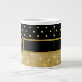 Elegantes Black & Gold Monogramm Jumbo-Tasse (Vorderseite)