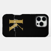 Elegantes Black-Gold-Script-Monogramm iPhone Hülle (Rückseite (Horizontal))