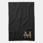 Elegantes Black-Gold-Script-Typografy Monogram Geschirrtuch (Vertikal)