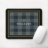 Elegantes Black Gold Tartan Kariert Mit Monogramm Mousepad (Mit Mouse)
