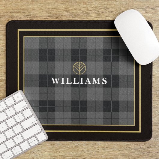 Elegantes Black Gold Tartan Kariert Mit Monogramm Mousepad