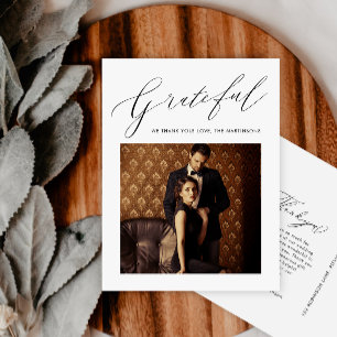 Elegantes Black Grateful Script Foto Hochzeit Postkarte
