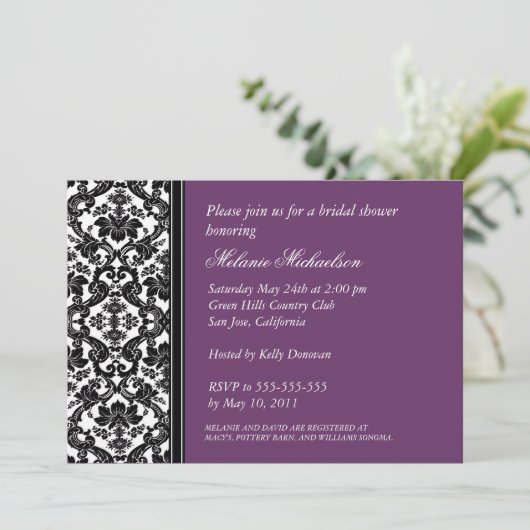 Elegantes Black Lila Floral Damask Brautparty Einladung (Stehend Vorderseite)