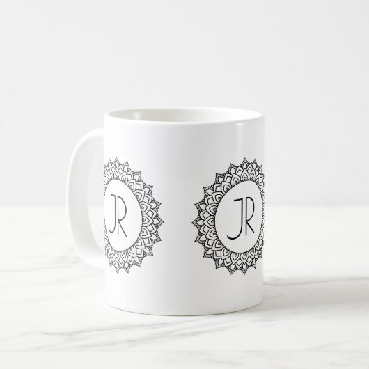 Elegantes Black Mandala Circle Frame Monogramm Kaffeetasse (Vorderseite Links)