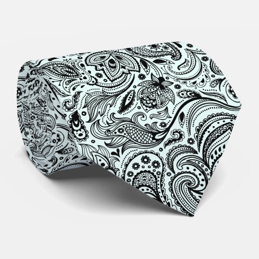 Elegantes Black On Light Blue Floral Paisley Muste Krawatte (Gerollt)