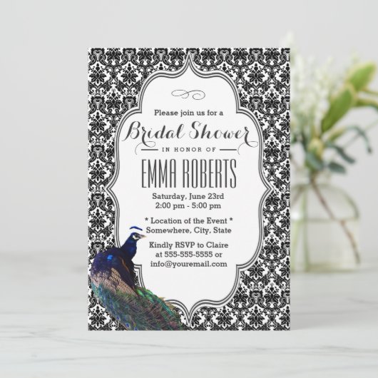Elegantes Black & White Damask Peacock-Brautparty Einladung (Stehend Vorderseite)