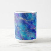 Elegantes Blau-, Lila- und Goldmotiv Kaffeetasse (Mittel)